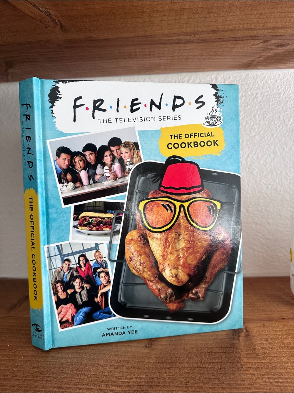 FRIENDS The Original Cookbook - NWT